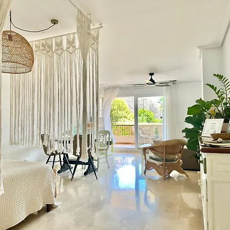 Luc Apartment *